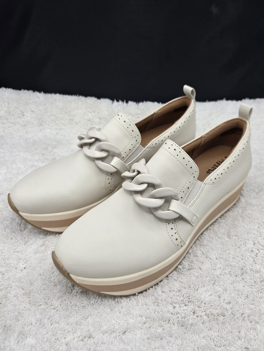 Mad Love Women's Maryanne Platform Loafers - Off-White Sz 11 Like New